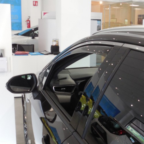 Σετ 2 Ανεμοθραύστες Toyota Corolla (E210) 2019> 5Πορτο (Εμπρός) Σετ 2 Ανεμοθραύστες Toyota Corolla (E210) 2019> 5Πορτο (Εμπρός)