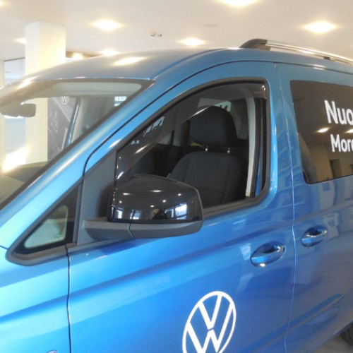 Σετ 2 Ανεμοθραύστες Volkswagen Caddy V 2021> 5Πορτο (Εμπρός) Σετ 2 Ανεμοθραύστες Volkswagen Caddy V 2021> 5Πορτο (Εμπρός)